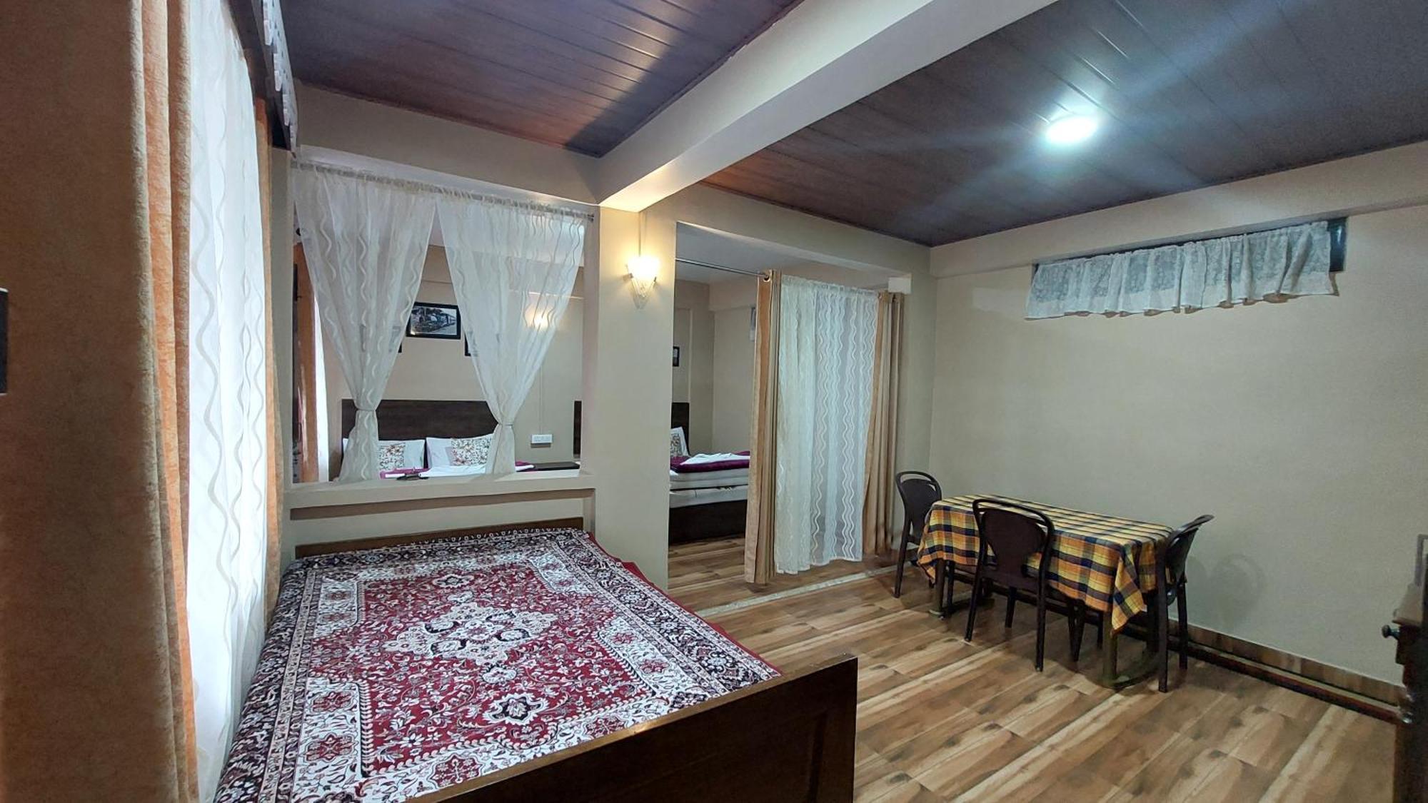 Indivar Homestay Darjeeling  Exterior photo